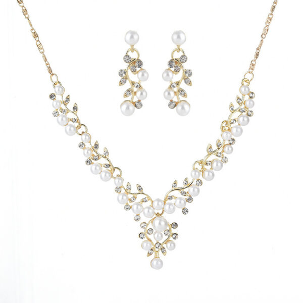 Mini Diamond Pearl Golden Necklace Set